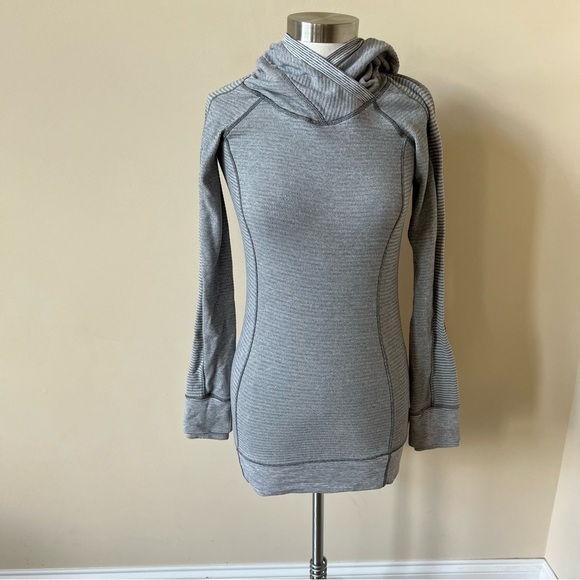 Lululemon think fast pullover hoodie top gray 13290 - Picture 3 of 12